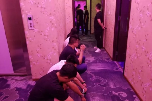 跳出完美身材，秒变健身达人！(跳出完美身材,秒变健身达人)